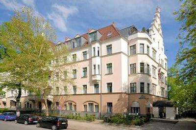 نووم هتل کرنپرینز برلین