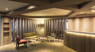 رویال این لینسن