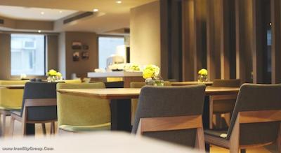 رویال این لینسن