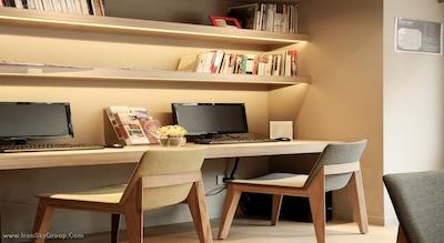 رویال این لینسن