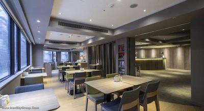 رویال این لینسن