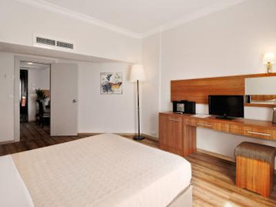 آلکوچلر اکسکلوسیو آلاچاتی هتل