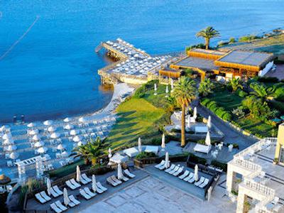 آلکوچلر اکسکلوسیو آلاچاتی هتل