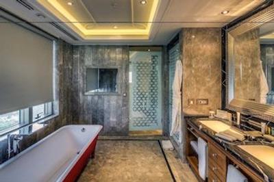 هیلتون بورسا کانونشن سنتر اند اسپا