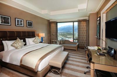 هیلتون بورسا کانونشن سنتر اند اسپا