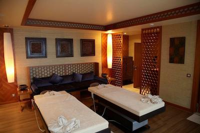 هیلتون بورسا کانونشن سنتر اند اسپا