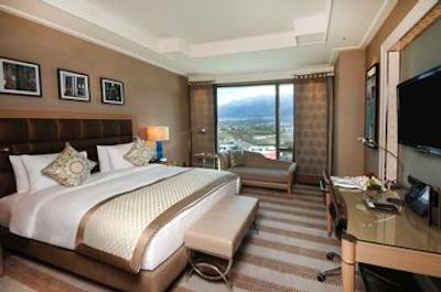 هیلتون بورسا کانونشن سنتر اند اسپا