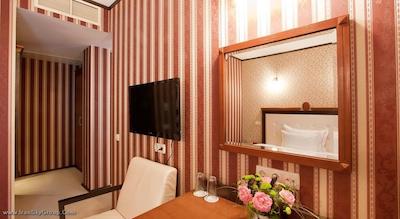 بست وسترن پلاس بریستول هتل