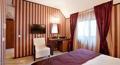 بست وسترن پلاس بریستول هتل