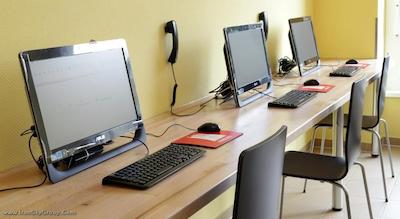 ای اند او هامبورگ سیتی