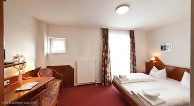 نووم هتل هاگمن هامبورگ هافن