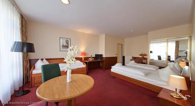 نووم هتل هاگمن هامبورگ هافن