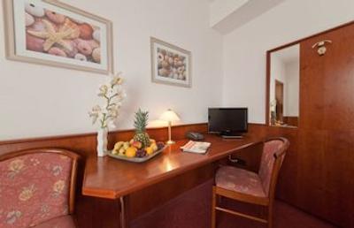 نووم هتل هاگمن هامبورگ هافن