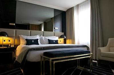 آلتیس اونیدا هتل