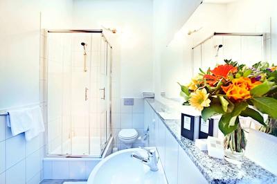 هتل فرانکفورت اوفنباخ سیتی بای تولیپ این