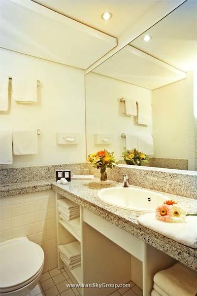 هتل فرانکفورت اوفنباخ سیتی بای تولیپ این