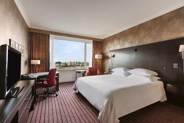 هیلتون آمستردام