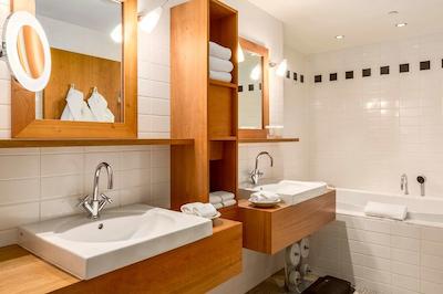 هیلتون آمستردام