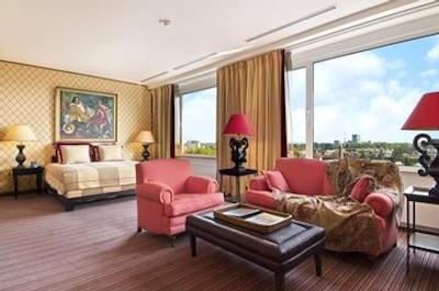 هیلتون آمستردام