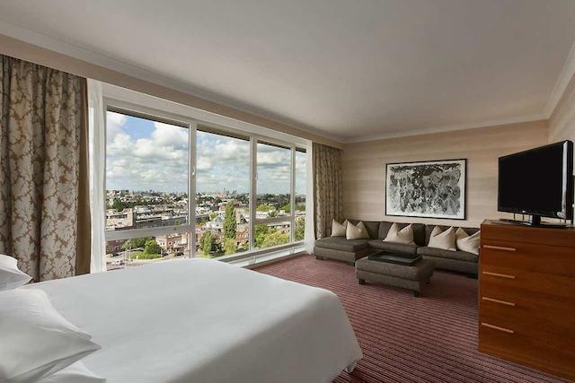 هیلتون آمستردام