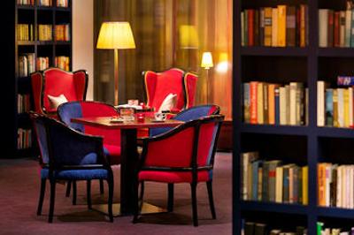 دیپلمات هتل پراگ