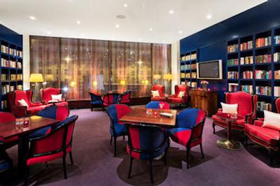 دیپلمات هتل پراگ