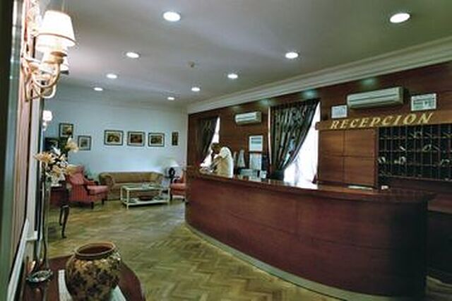 هوستال لویس XV