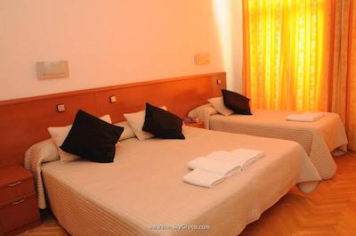 هوستال لویس XV