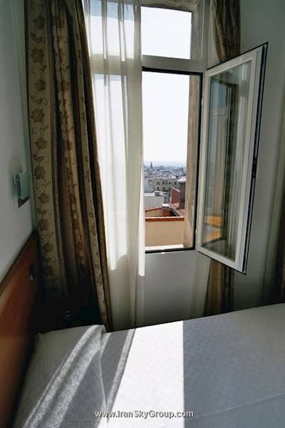 هوستال لویس XV