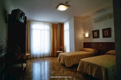 هوستال لویس XV