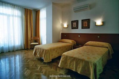 هوستال لویس XV