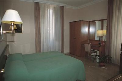 سنتر 1 اند سنتر 2