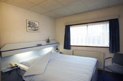 هتلزچیف آمستل باتل