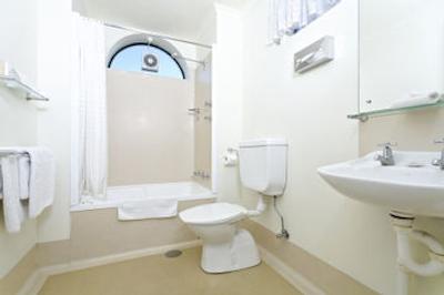 بریکفری دایرکترز استودیوز