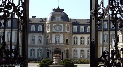 شرایتون آفنباخ هتل