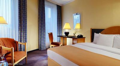 شرایتون آفنباخ هتل