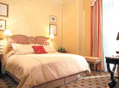 هتل گرند برتاین، ای لاکچری کالکشن هتل، آتن