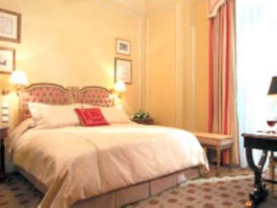 هتل گرند برتاین، ای لاکچری کالکشن هتل، آتن