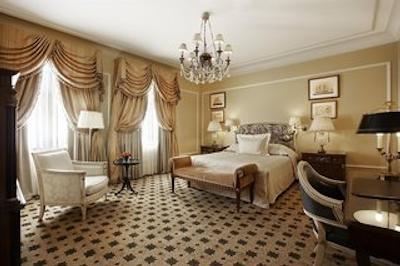 هتل گرند برتاین، ای لاکچری کالکشن هتل، آتن