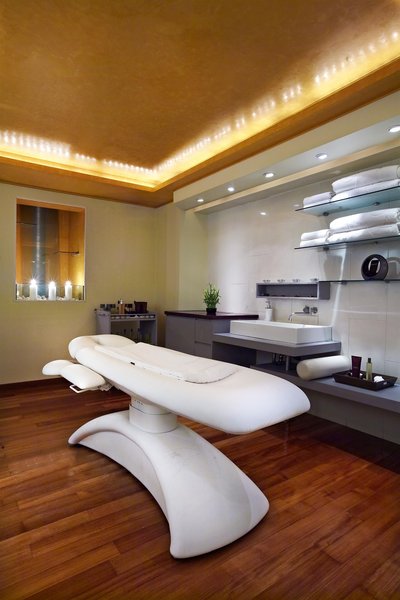 هتل گرند برتاین، ای لاکچری کالکشن هتل، آتن