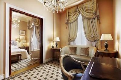 هتل گرند برتاین، ای لاکچری کالکشن هتل، آتن