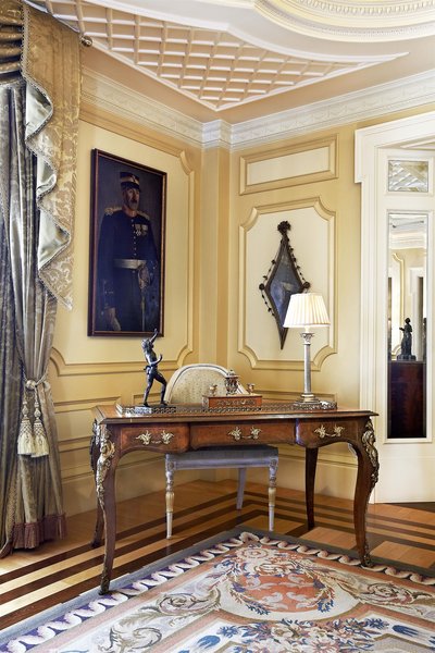 هتل گرند برتاین، ای لاکچری کالکشن هتل، آتن