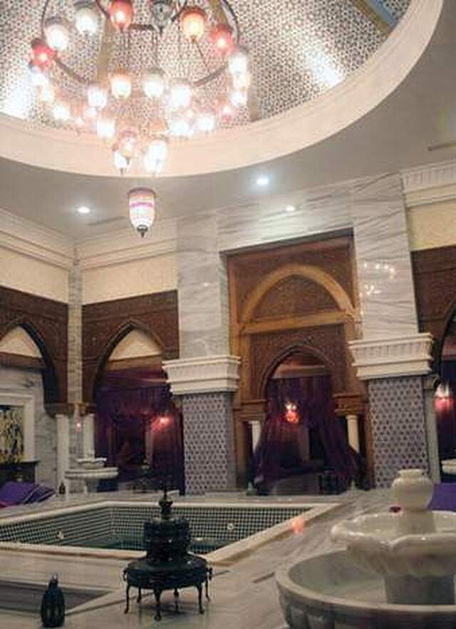 ریکسوس پرمیوم بلک