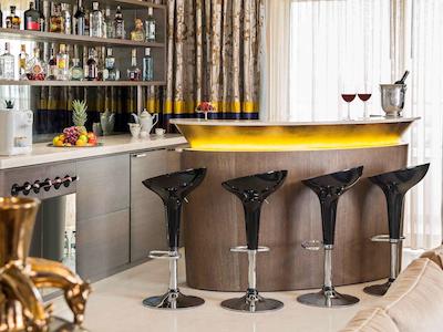 ریکسوس پرمیوم بلک