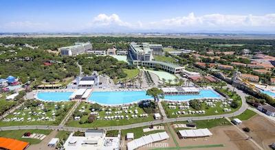 ریکسوس پرمیوم بلک