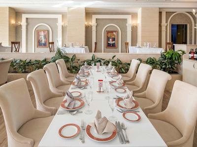 ریکسوس پرمیوم بلک