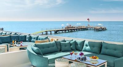 ریکسوس پرمیوم بلک