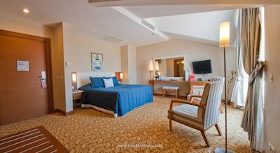 شیله گاردنز هتل انداسپا