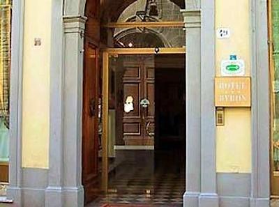 اچ اچ بی هتل