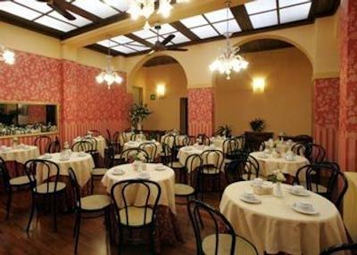 اچ اچ بی هتل